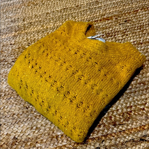 Old Navy women's sweater - Picture 5 of 5